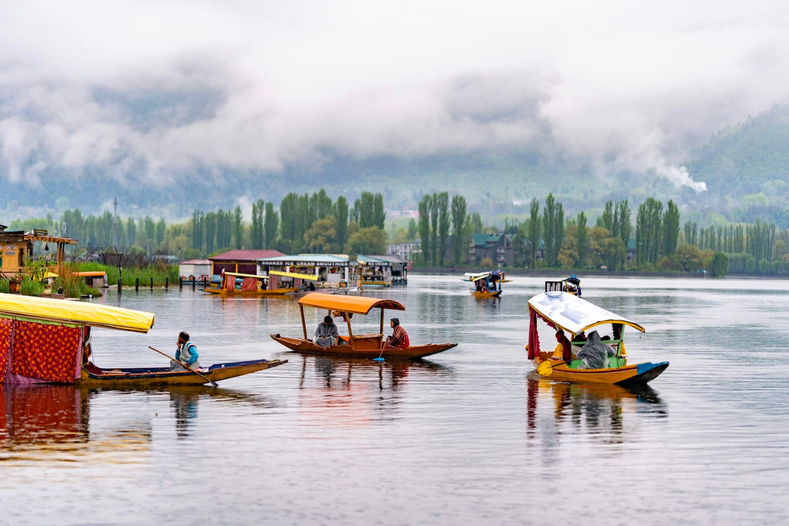 dal lake 2 scaled